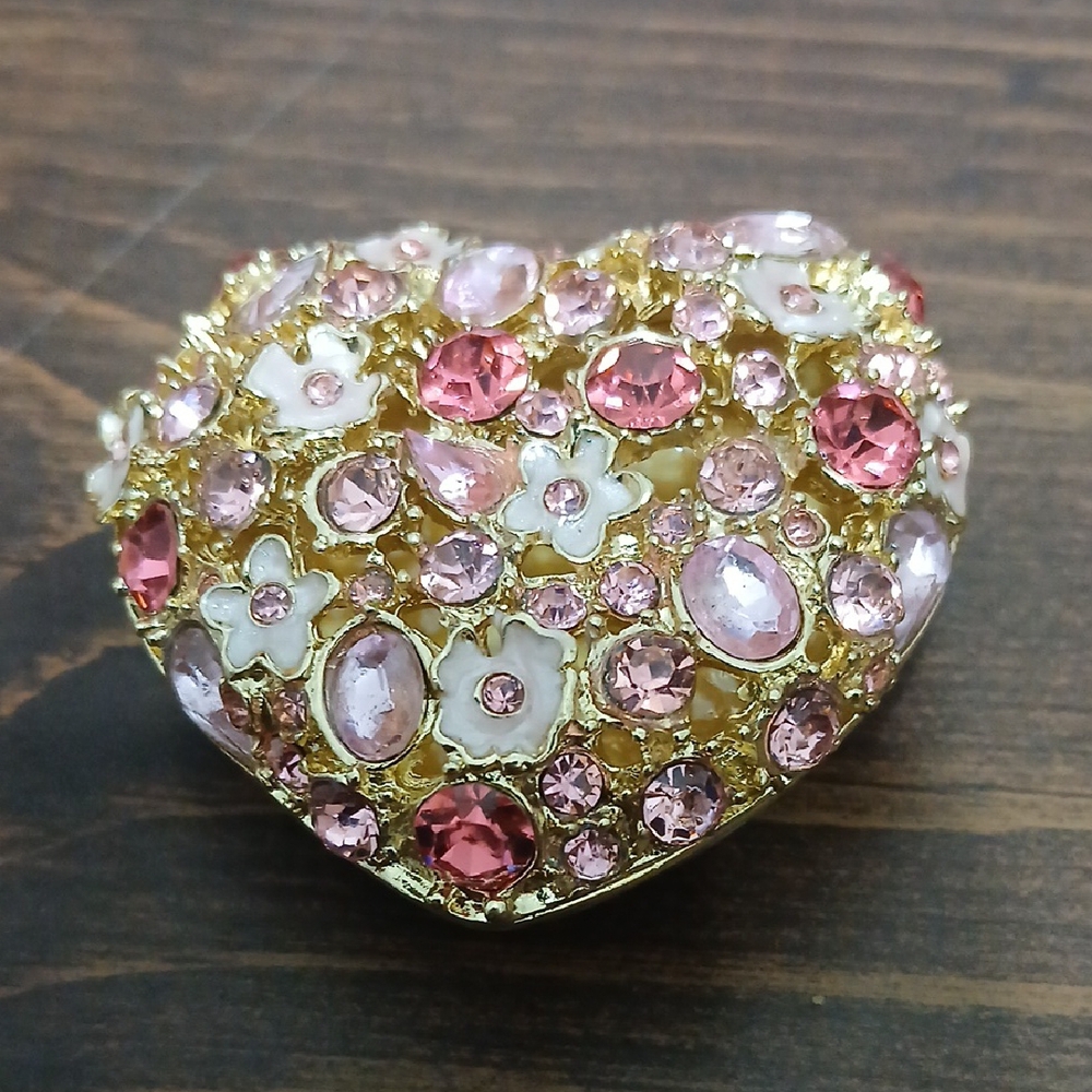 Elegant Pink and Gold Heart Trinket Heart